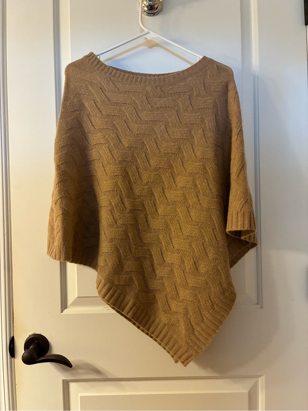 Kinross 100% Cashmere Classic Camel Knit Poncho NWT